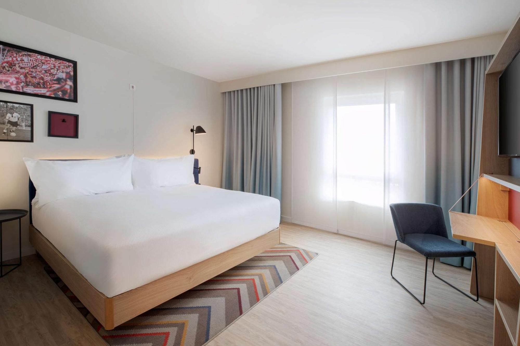Hampton By Hilton Kaiserslautern Bagian luar foto
